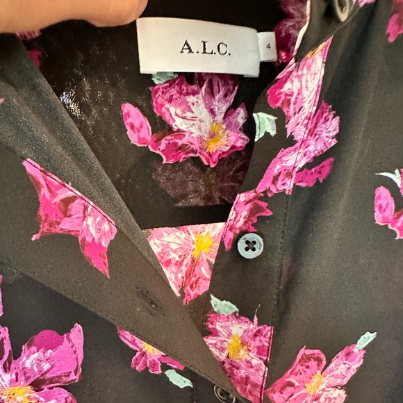 A.L.C floral dress with short sleeves. - Picture 2 of 2